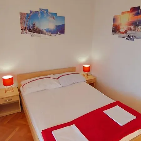 Apartmani Andrija Zivogosce Exterior photo