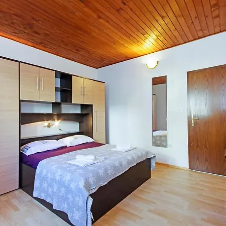 Apartmani Andrija Zivogosce Exterior photo