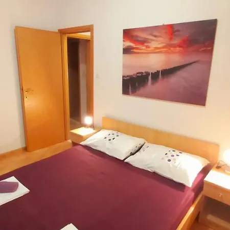 Apartmani Andrija Zivogosce Exterior photo