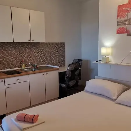 Apartmani Andrija Zivogosce Exterior photo